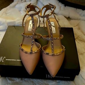 I•N•C Carmapnk Pointie Toe Low Heel